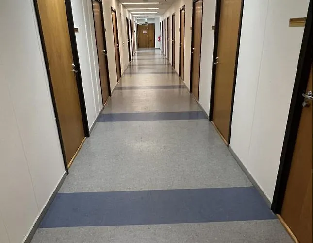 Office House Services 663